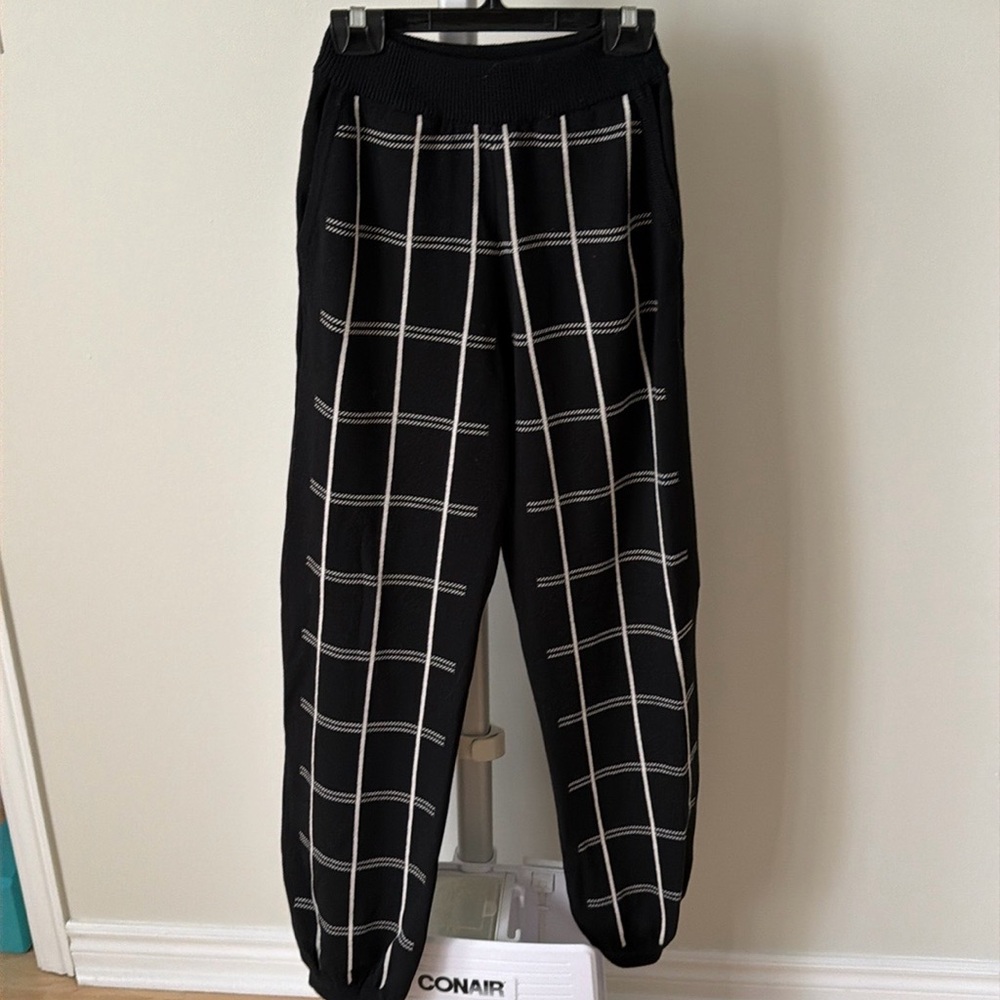 NWOT Chloe black plaid wool blend jogger pant, size S - Picture 7 of 11